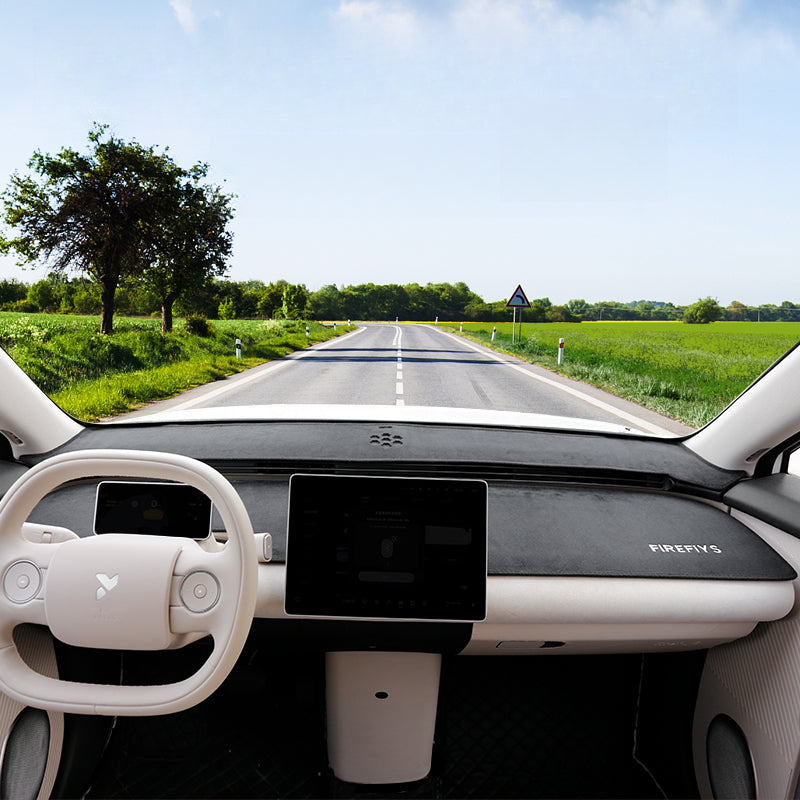 NIO Firefly Dashboard Sunshade Mat – Anti-Glare & Heat-Resistant Pad