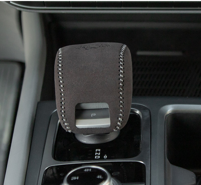 BJ40E Hand-Stitched Gear Shift Cover – Nappa Leather Interior Upgrade