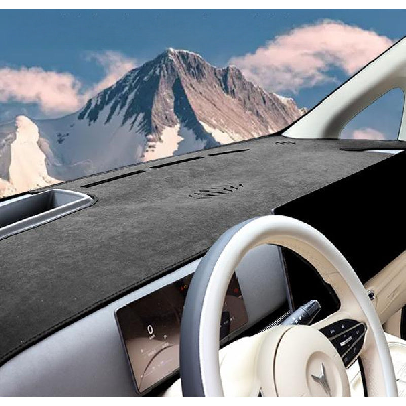2025 Voyah Dreamer Suede Dashboard Sunshade Mat – Anti-Glare & UV Protection