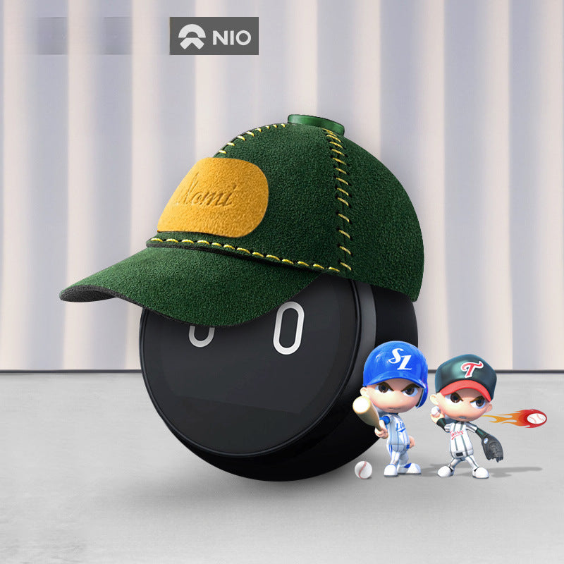 NIO Nomi Robot Hat for ES6 / ET5 / ET7 - EVVYO