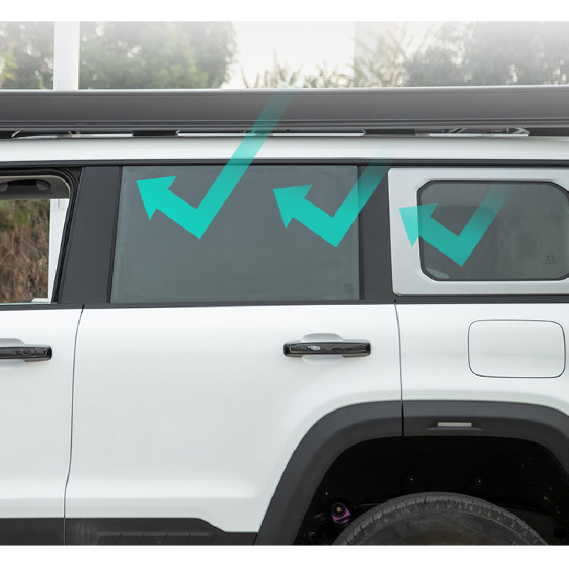 BAIC BJ40 Sunshade Set – Full Car Window Heat Insulation & UV Protection