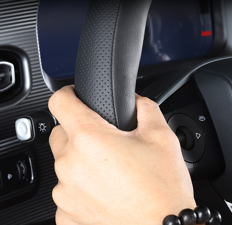 BAIC BJ30 Steering Wheel Cover – Interior Protection & Style