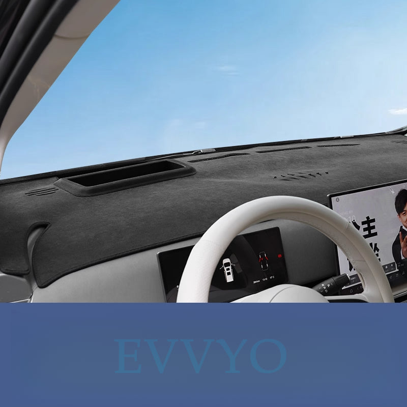 2025 Voyah Dreamer Suede Dashboard Sunshade Mat – Anti-Glare & UV Protection