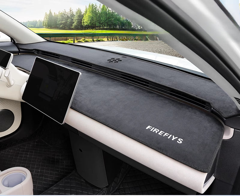 NIO Firefly Dashboard Sunshade Mat – Anti-Glare & Heat-Resistant Pad
