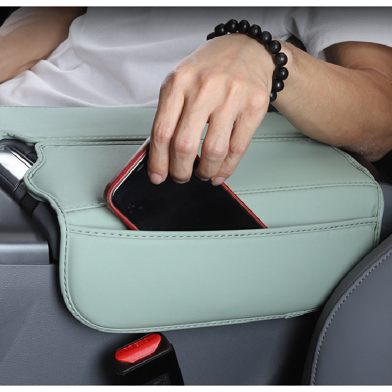 BAIC BJ30 Armrest Box Cover – Seat Console Protector Interior Accessory