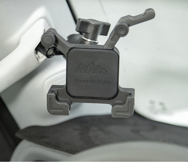 BJ40E A-Pillar Phone Holder – Driver’s Seat Car Mount for Navigation