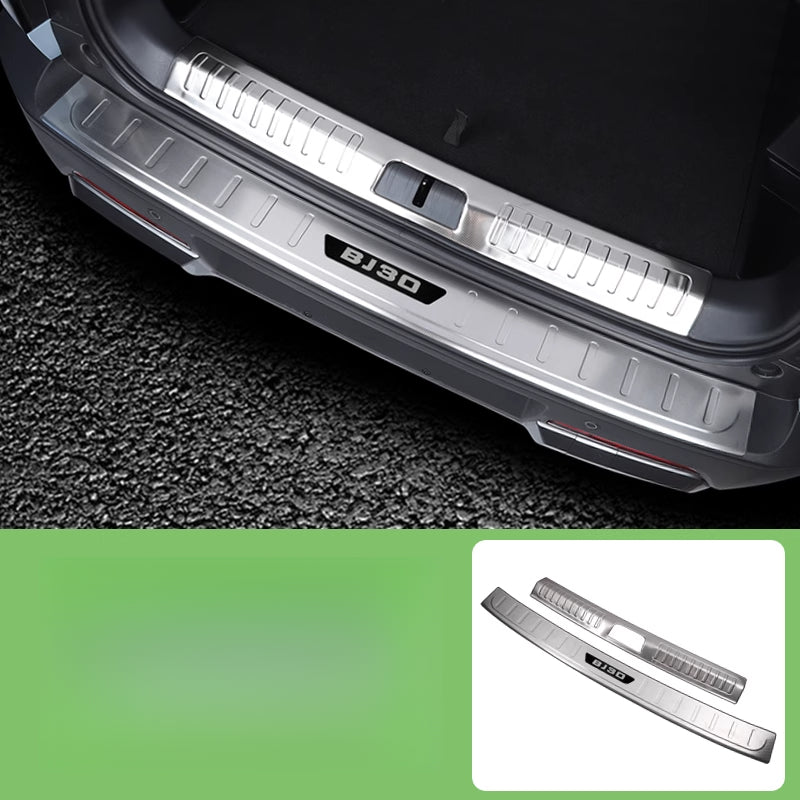 BAIC BJ30 Rear Trunk Protective Plate – Snowflake Pattern Guard