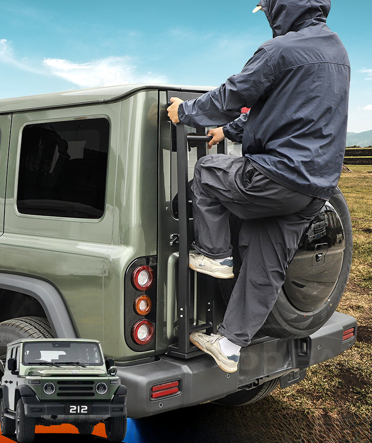 BAW 212 Roof Ladder |   Rear Tailgate Off-Road Footstep