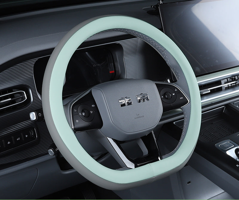 BAIC BJ30 Steering Wheel Cover – Interior Protection & Style