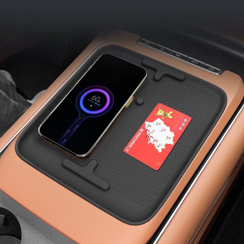 Voyah FREE Wireless Charging Silicone Anti-Slip Pad - EVVYO