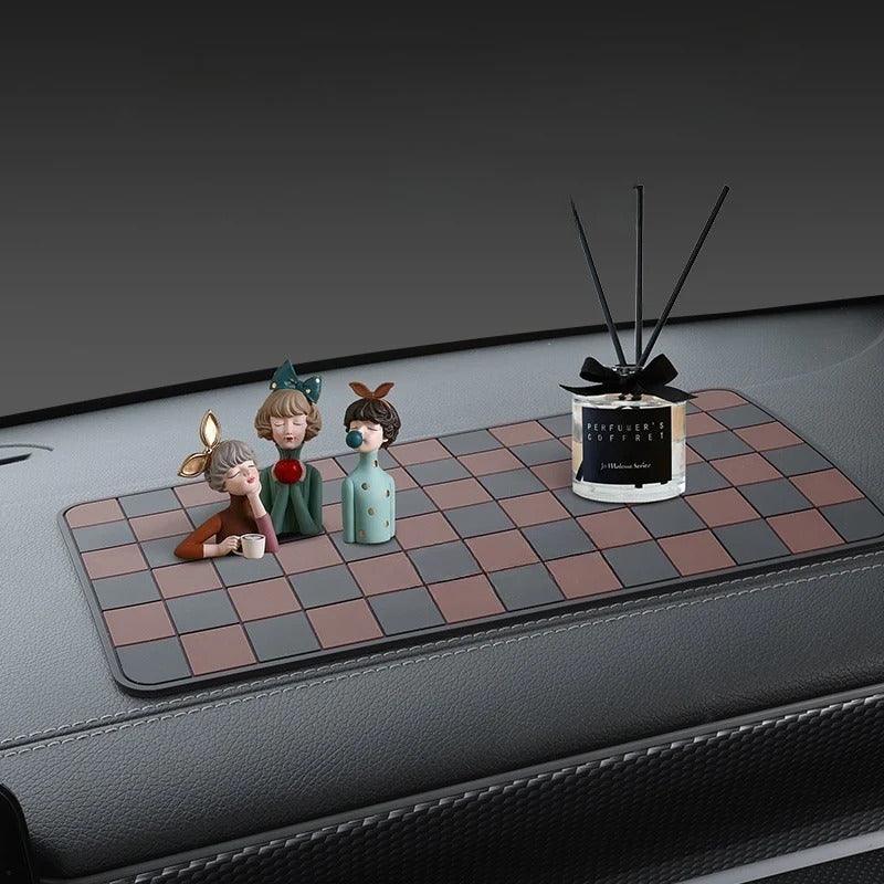 Center Dashboard Non-Slip Mat – Washable Heat-Resistant - EVVYO