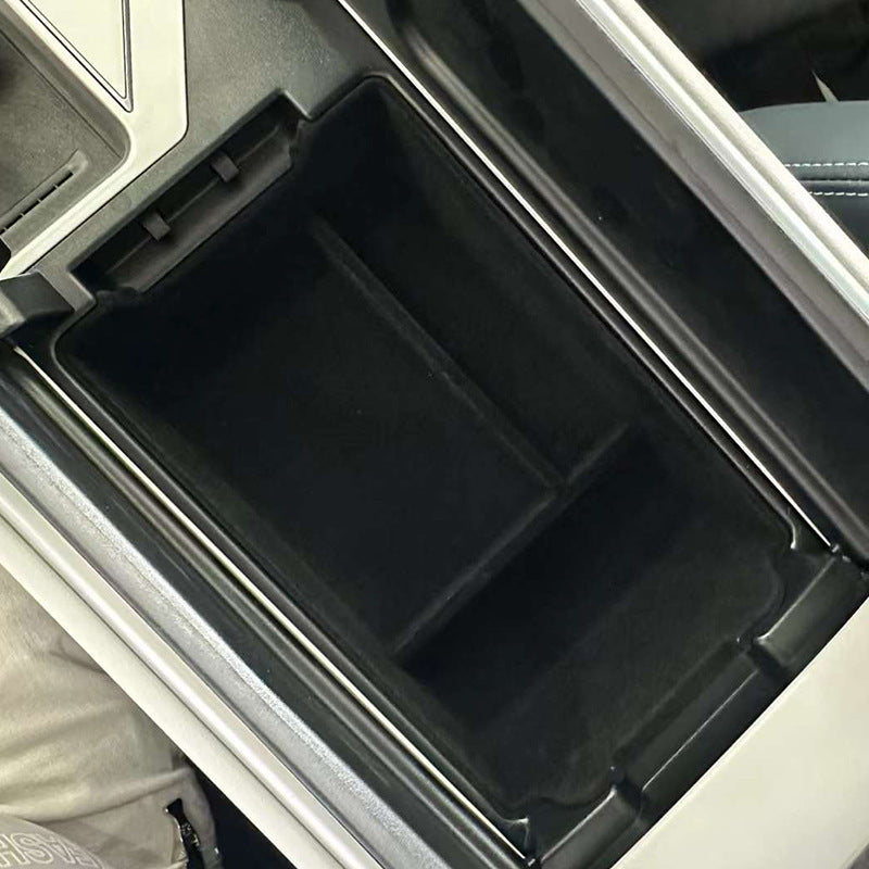 ARCFOX Alpha T5 Center Console Armrest Storage Box - EVVYO