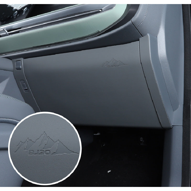 BAIC BJ30 Interior Kick Pad – Anti-Scratch Storage Box Protector Cover
