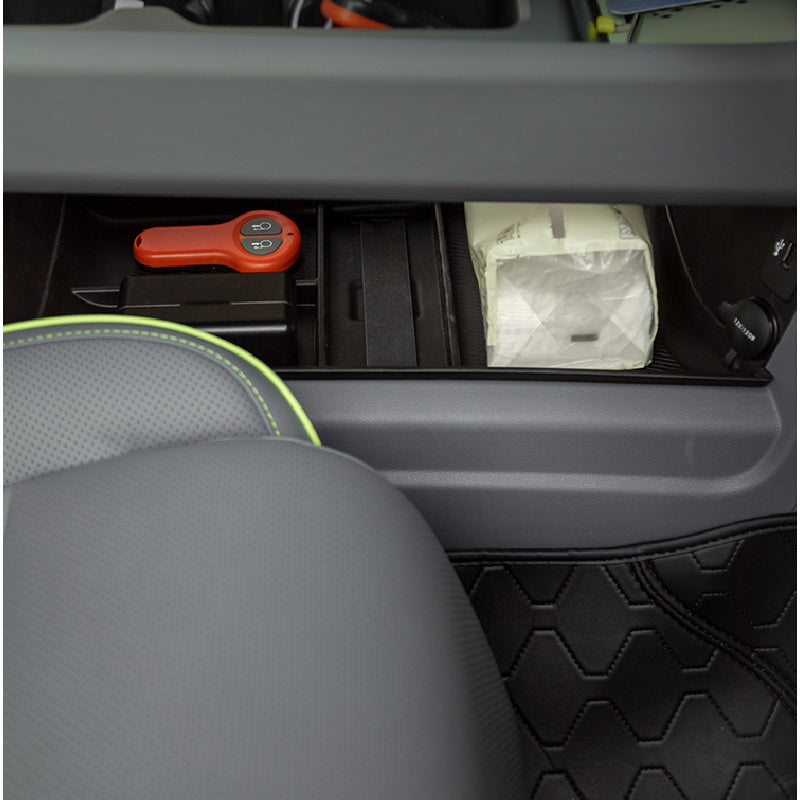 BAIC BJ40E / BJ40 City Hunter Center Console Storage Box – TPE Anti-Slip