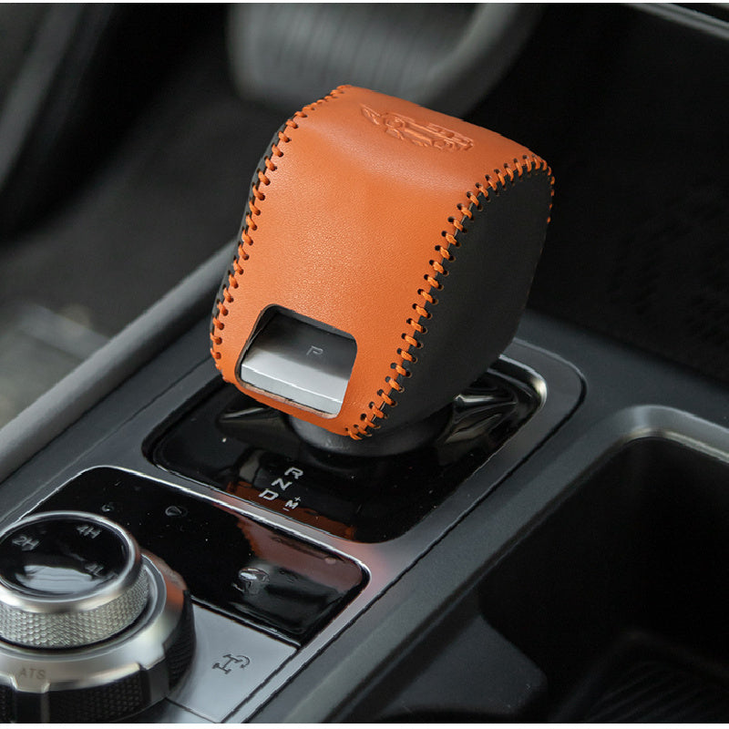 BJ40E Hand-Stitched Gear Shift Cover – Nappa Leather Interior Upgrade