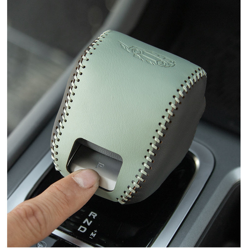 BJ40E Hand-Stitched Gear Shift Cover – Nappa Leather Interior Upgrade