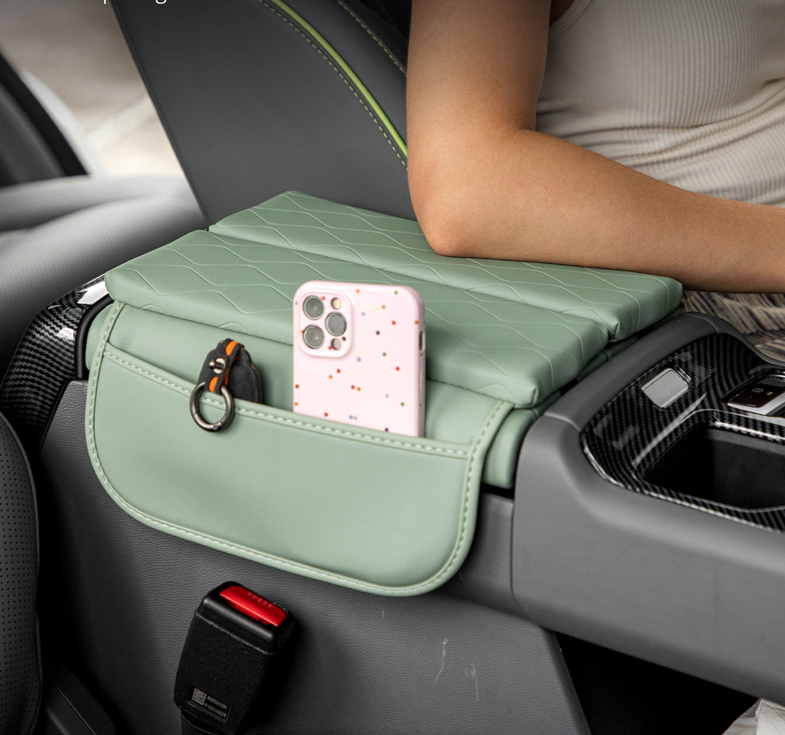 BAIC BJ40E Center Console Armrest Height Pad & Storage Bag – Interior Upgrade